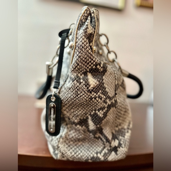 Cynthia Rowley Genuine Leather Snake Print Shoulder Bag, Silver Hardware - Picture 4 of 9